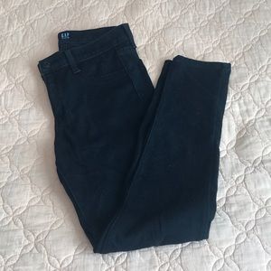 Gap black stretchy skinny jegging